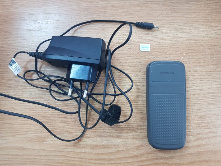 telefon Nokia 1208 taste butoane necodat perfect functional