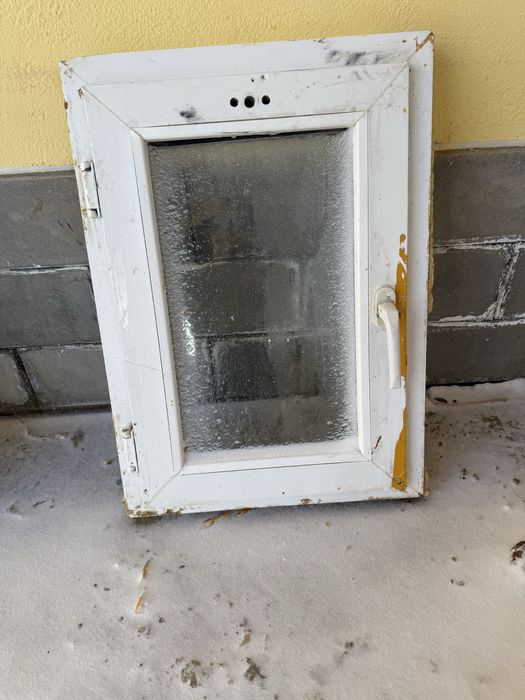 Б/у окна форточки