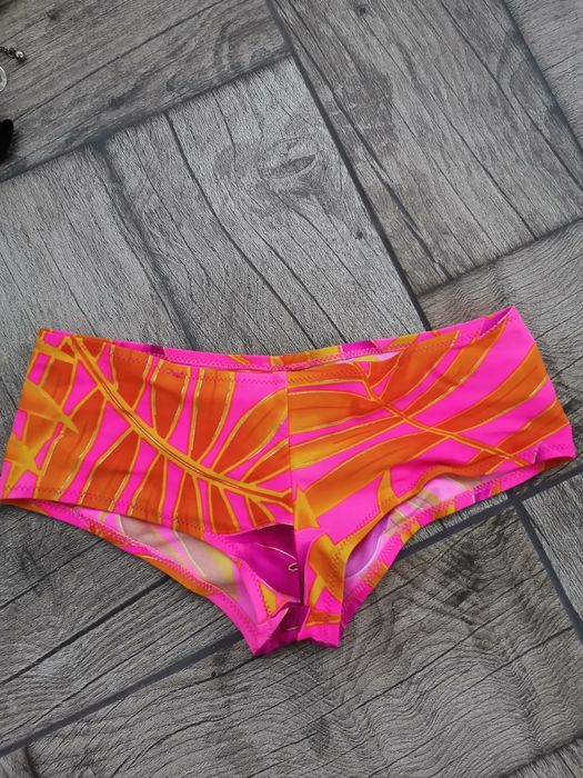 Бански костюми s