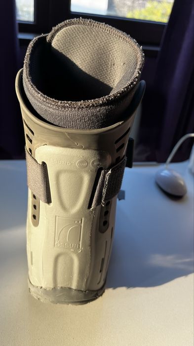 Ортопедична ортеза тип ботуш за крак