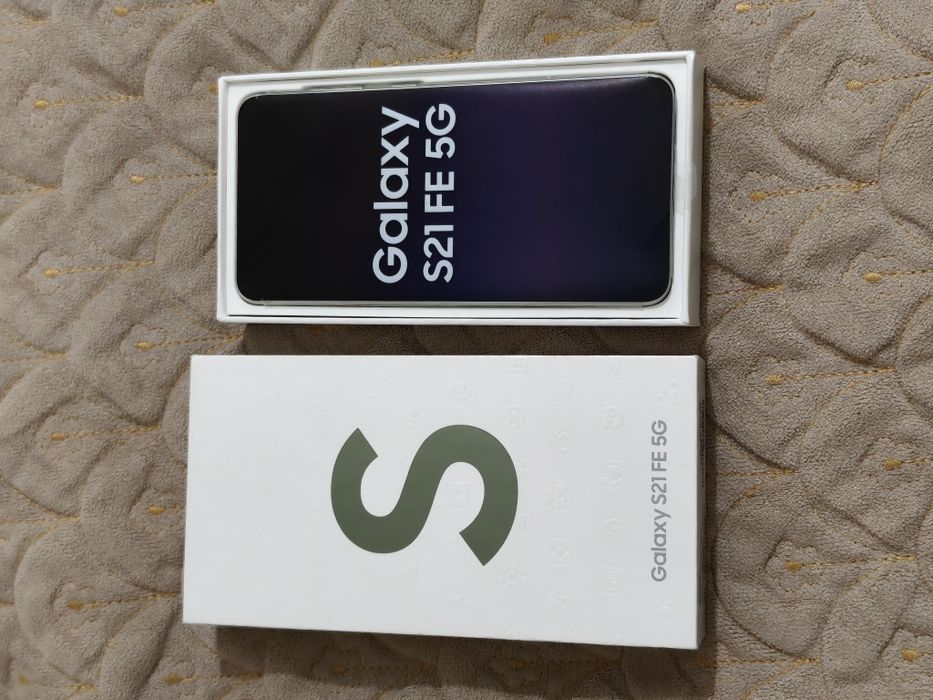 Samsung S21 FE 128 gb Ram 6 5G