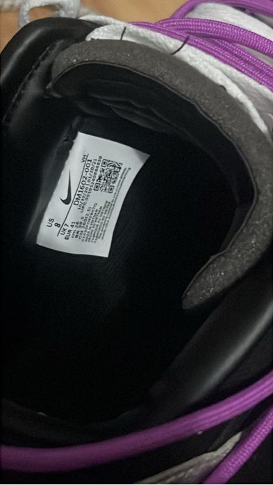 Nike dunk low black/metalic off white