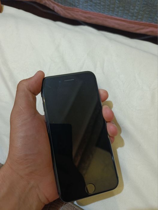 Iphone 8 ideal.