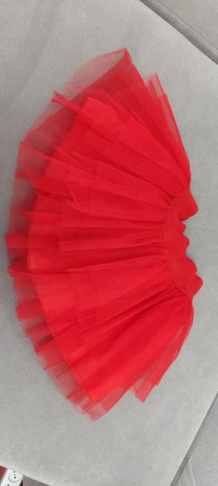 Юбка красная пышная