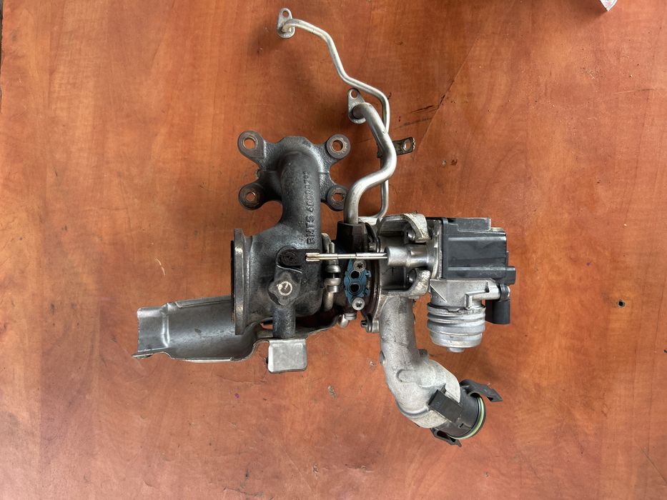 Turbo ,turbocompresor Skoda octavia 3 , golf6 motor 1.2 tsi CJZ 04E145704T