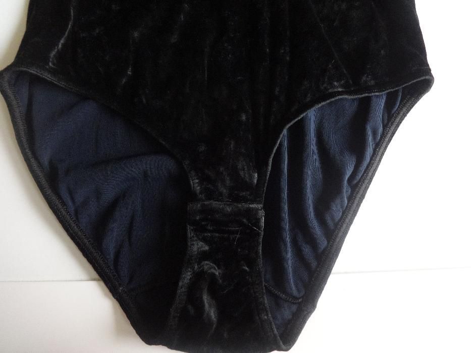 Нови черни бодита за танци или пък не :)