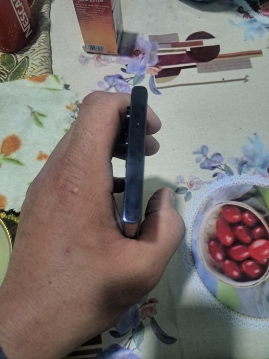 Samsung  S23 ultra sotiladi