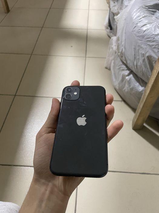 Продаётся Айфон 11