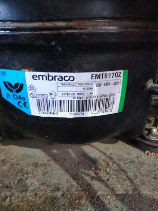 Продам холодильник