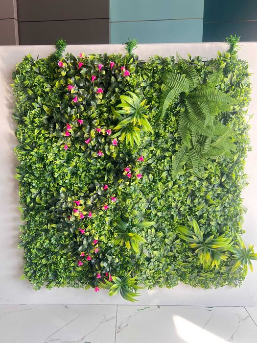 Декоративные искуственные цветы на стену