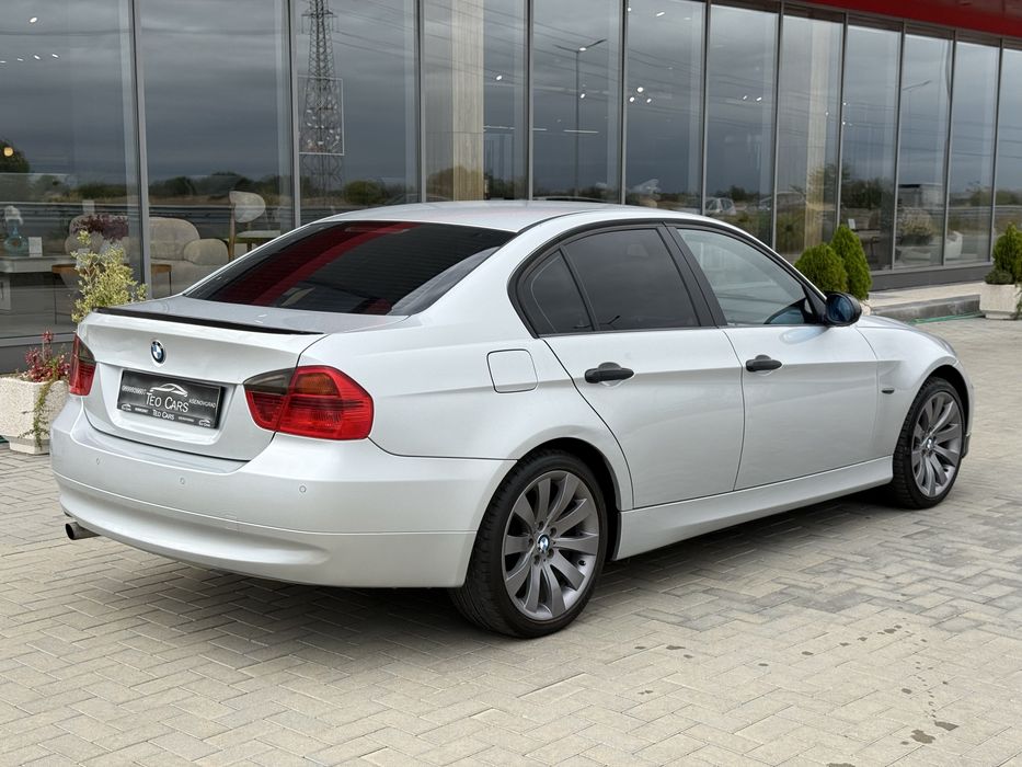 BMW E90 320i 150к.с  TUNING / PODGREV