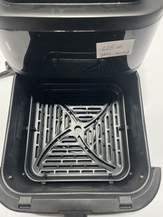 Friteuza cu aer cald Star-Light DAFV-1400X6, 1400 W, 6 l, 12 Programe presetate inclusiv deshidratare, temperatura ajustabila, vas detasabil