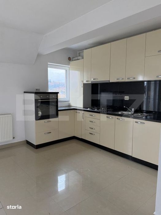 Apartament de vanzare, 89 mp, zona Nord