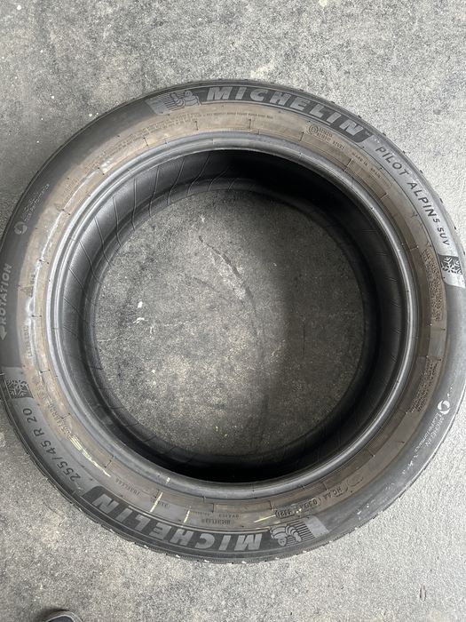 255/45/20 Michelin M+S