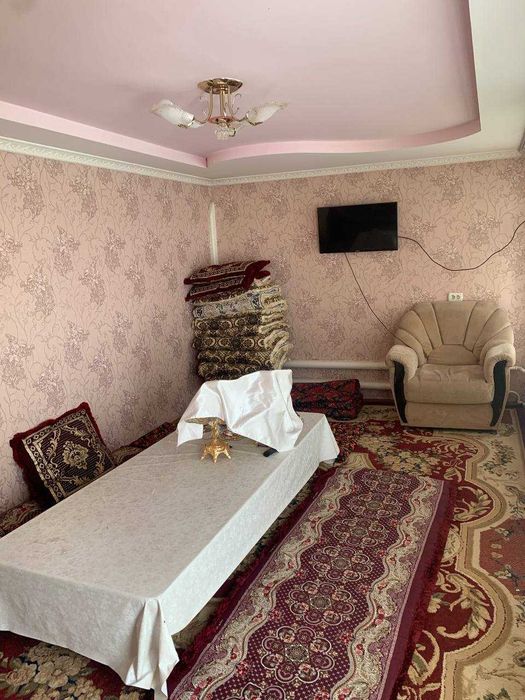 Sergelida hovli, 2.4 sotix, 4 xona