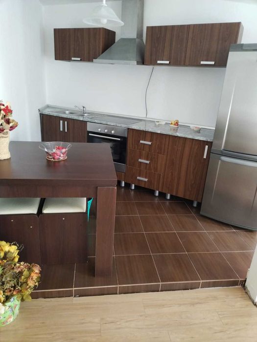 Cazare, masa inclusa, 100 de lei/zi de persoana in Azuga, la zapada