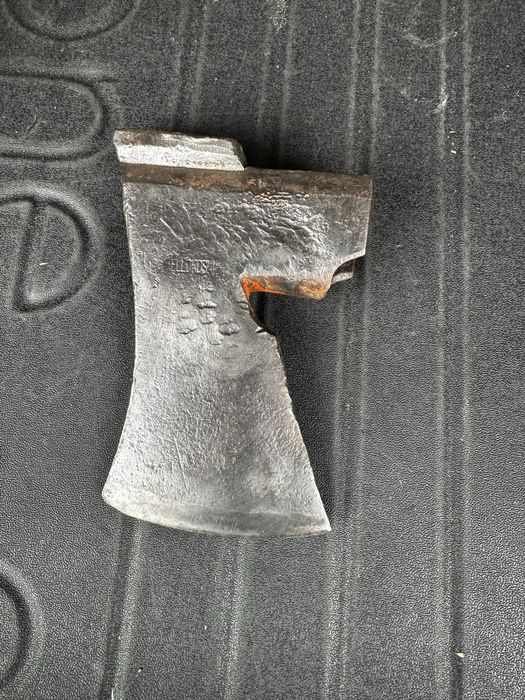 Cap de topor finlandez, Kellokoski (Mariefors Bruk)