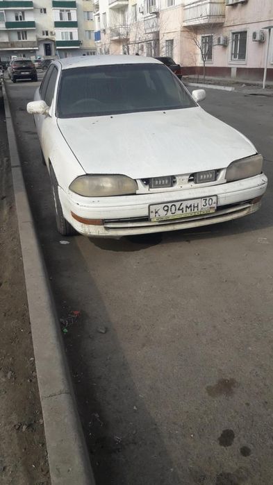 Тойота Камри 2.2