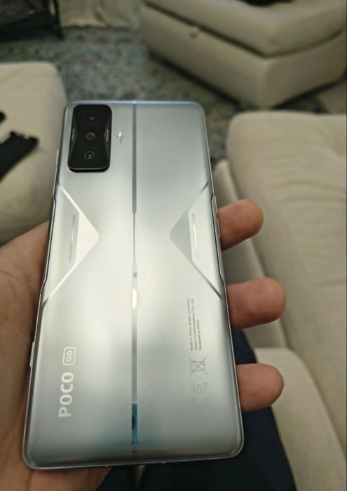 Продам Poco F4 GT 256Г