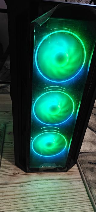 PC Gaming Ryzen 9 9900X /64Gb DDR5 /RTX 5070