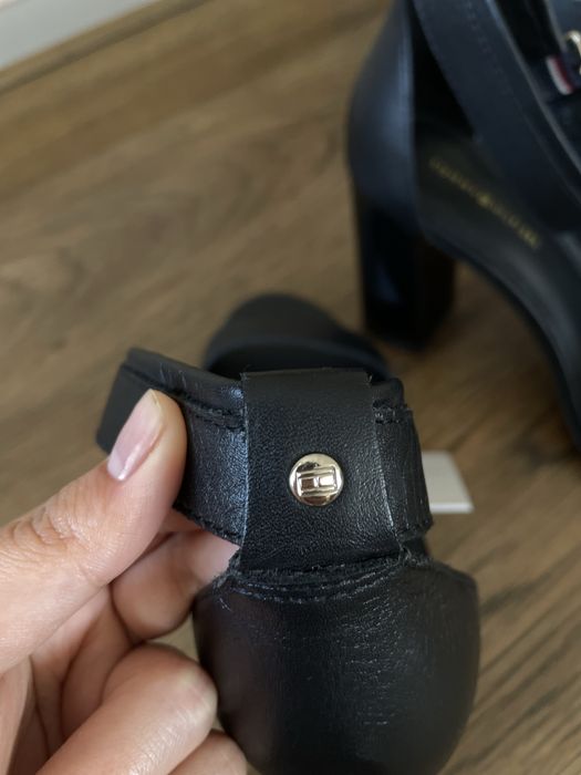 Босоножки Tommy Hilfiger