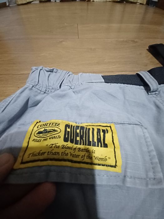 Pantaloni Corteiz guerillaz M