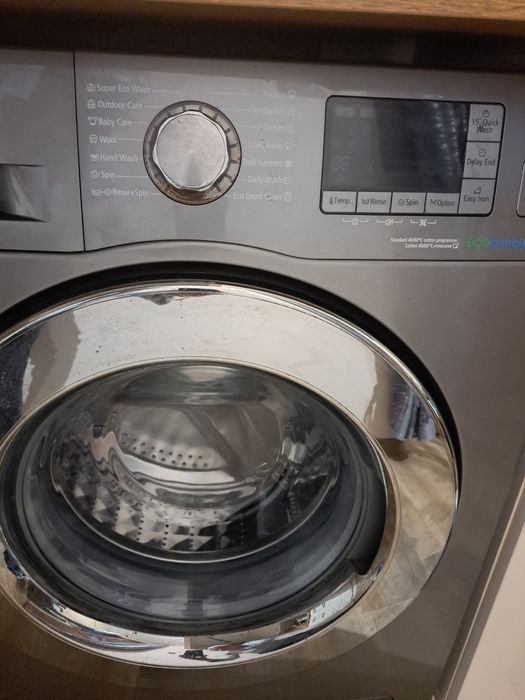 Пералня SAMSUNG система ECO BUBBLE