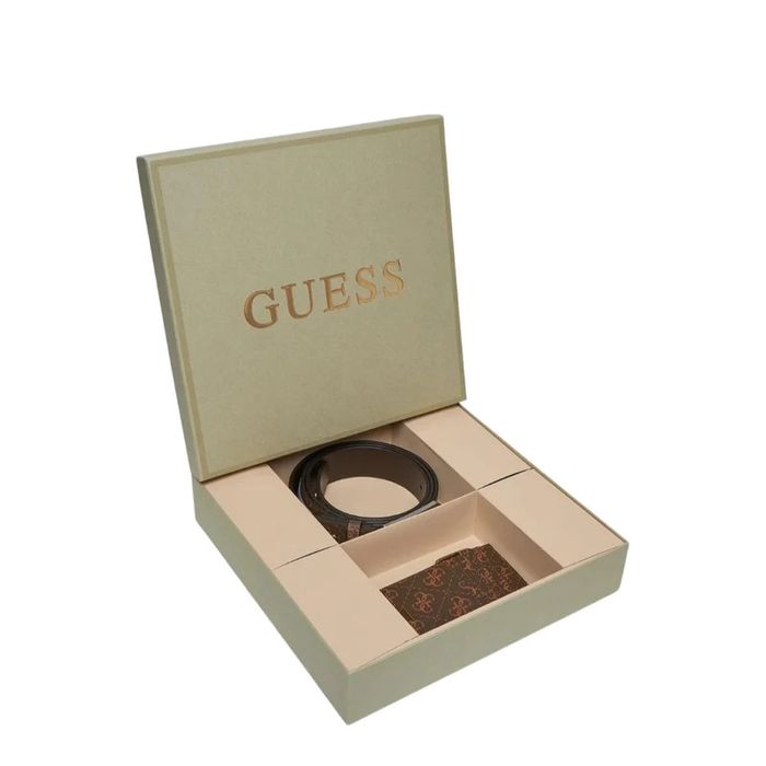 Оригинален мъжки подаръчен комплект Guess GFBOXM P3305