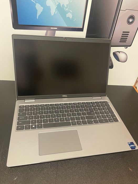 Laptop Dell latitude 5520, I5 gen 12  1245, 16 gb, SSD 512 gb , garantie