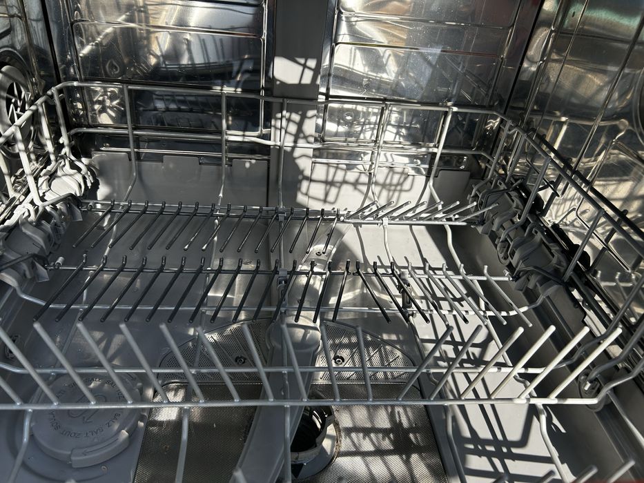 Съдомиялна Bosch