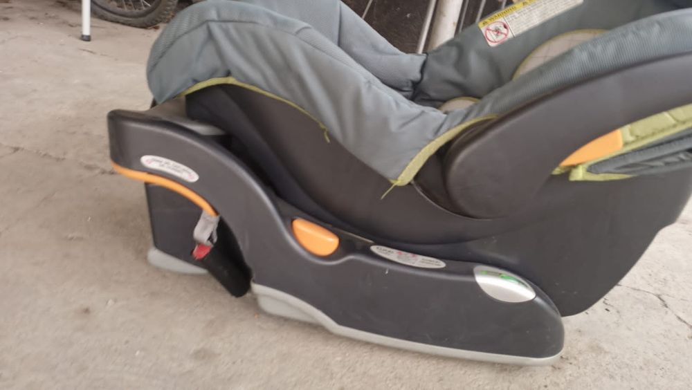 Детское авто кресло