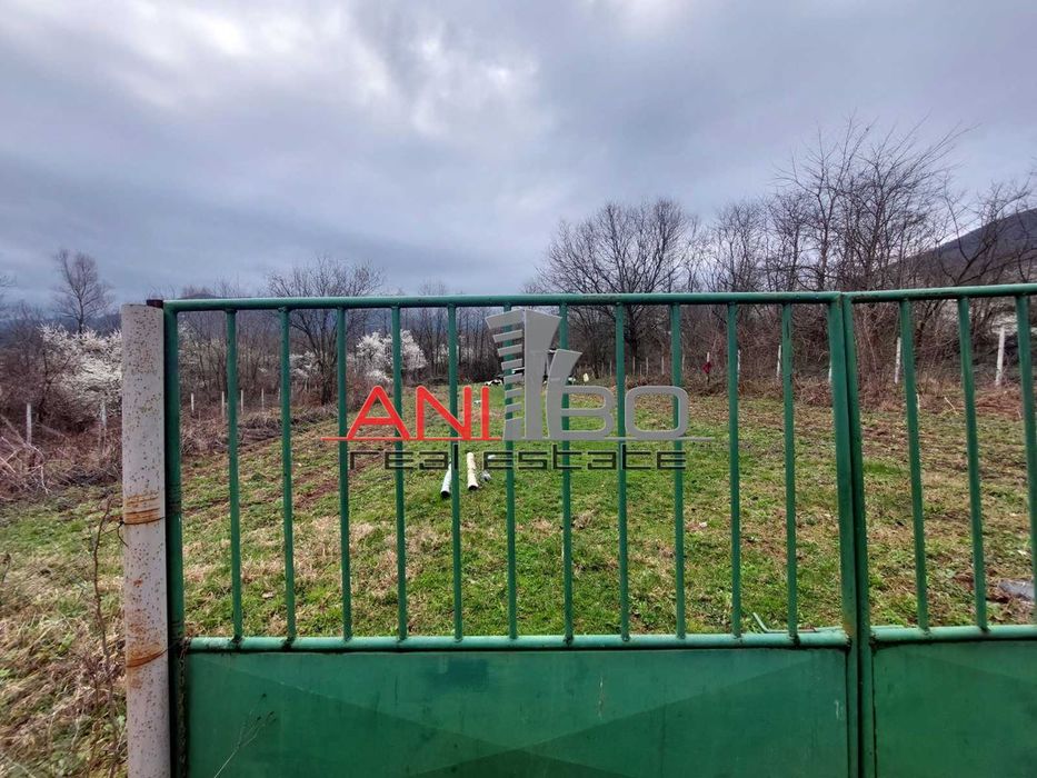 Продава се Парцел в Ботевград - 1876 кв.м за 31 €/кв.м - Снимка #1