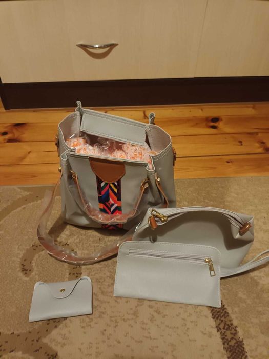 Нови дамски чанти, бански костюми и други