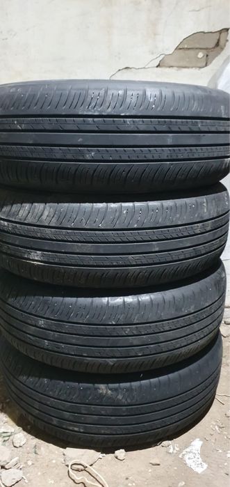 Продам комплект летней резины DUNLOP