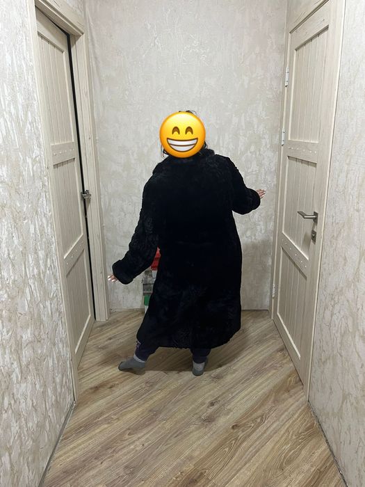 Продам мутоновую шубу