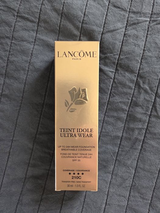 Тональный крем Lancome