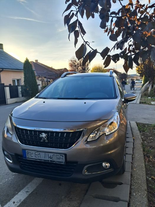 Peugeot 2008 1.2 Pure Tech  2016