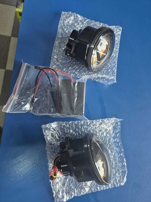 Semnalizari fata VW Lupo intre 1998 si 2005 cu Led fumuriu