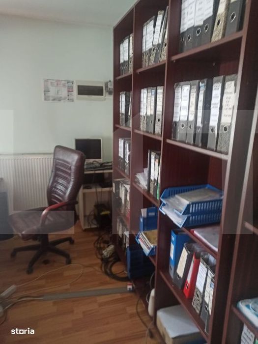 Spatiu comercial, de vanzare, parter + apartament la etaj, zona Mehala