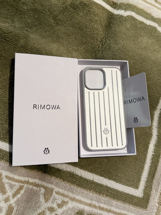 Чехол Rimowa на iPhone 14 Pro Max
