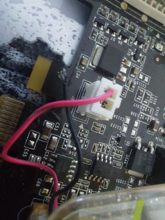 Видиокарта GT9500 на 1гб