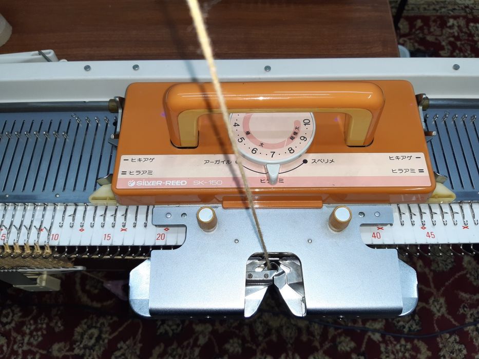 Вязальная машина Silver Reed SK 150