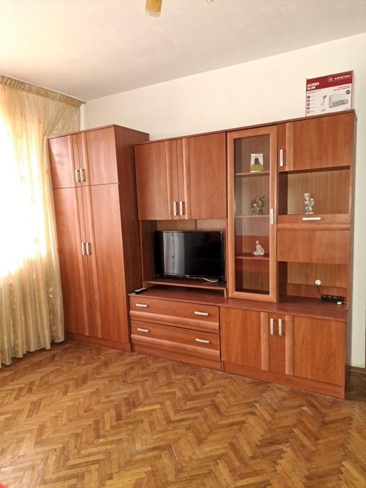 Apartament 2 camere zona Rotonda