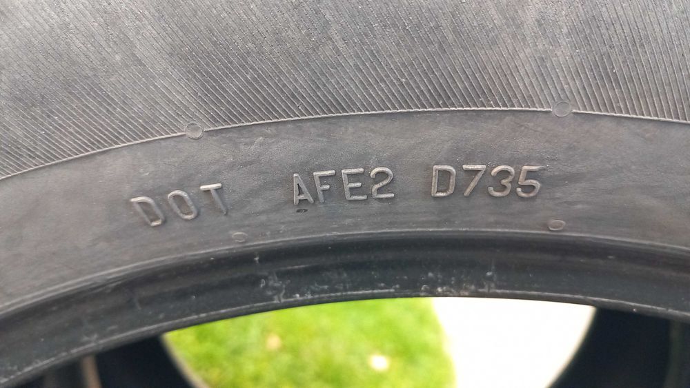 4 Гуми Continental 215/55 R 18 V XL