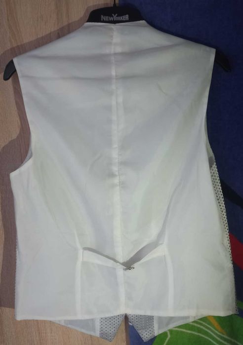 Costum barbati elegant cu sacou si pantaloni Mega si vesta Sir John