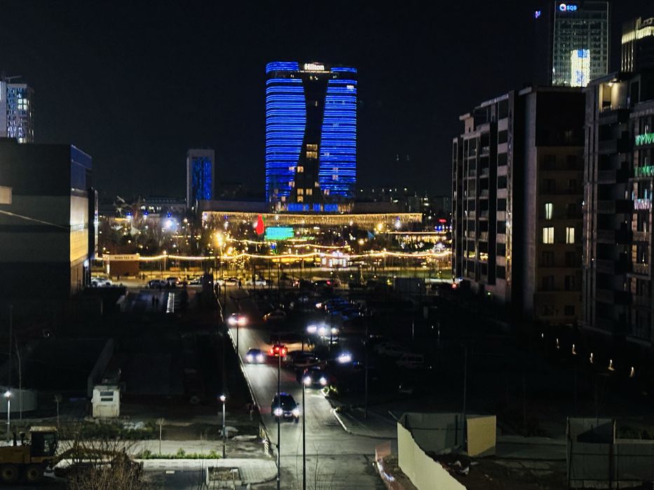 Продаётся квартира в мраморном доме ул. Навои