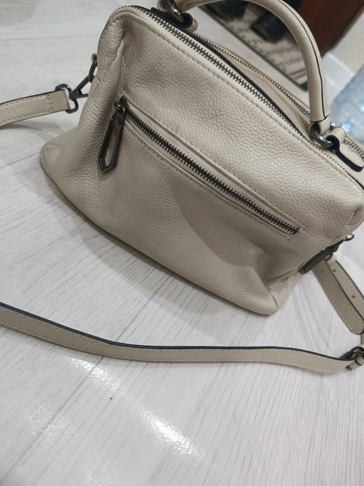 Продам сумку мягкая беж