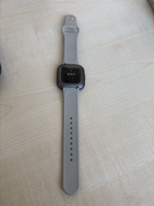 Fitbit Versa 2 smartwatch