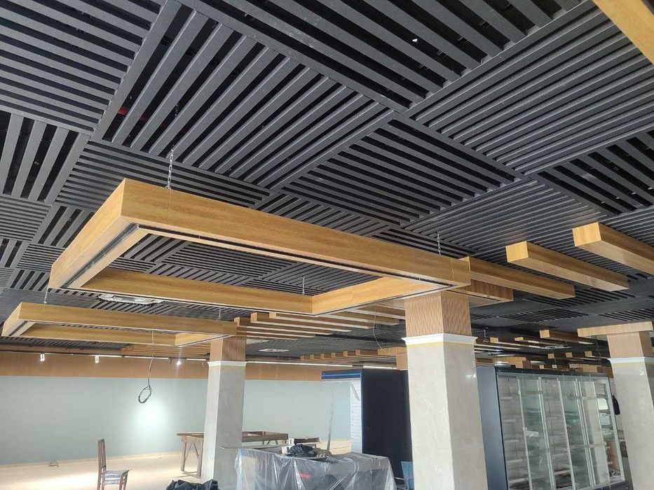 Подвесные потолки Armstrong, Griliato, реечные | Монтаж | 12 лет опыта