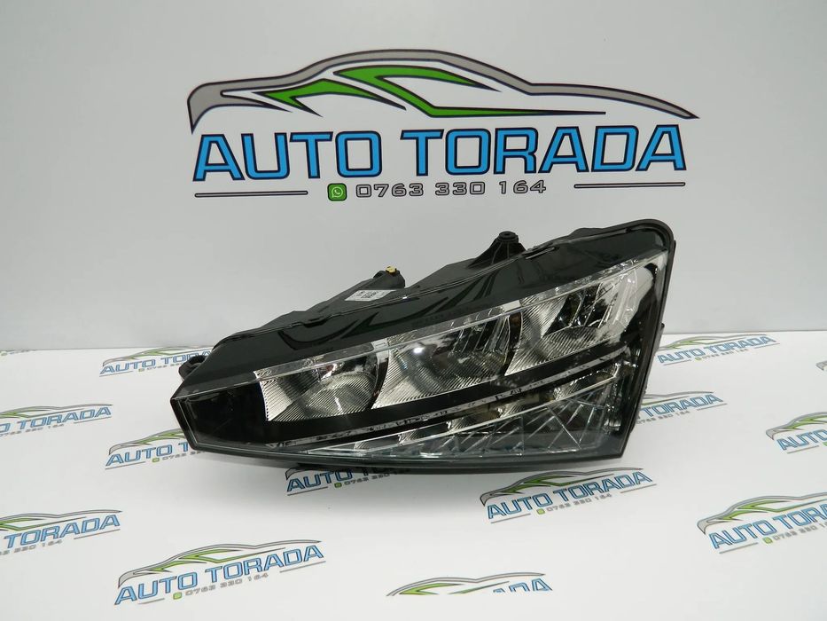 Far stanga LED  Skoda Scala model 2018 2019 2020 2021 2022 cod 657941015